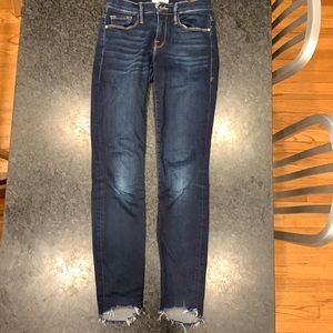 Frame Le Skinny de Jeanne, size 24